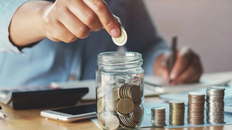 Navidad y finanzas: resguardar un 10% de tu ingreso extra puede marcar la diferencia