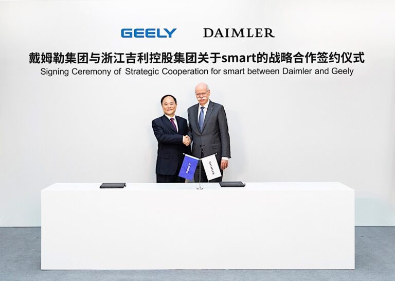 Mercedes se alía con la china Geely para redefinir el tablero automotriz