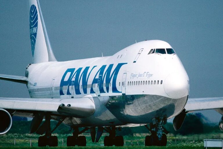 Pan Am: el ocaso de la aerolínea que inventó la aviación global