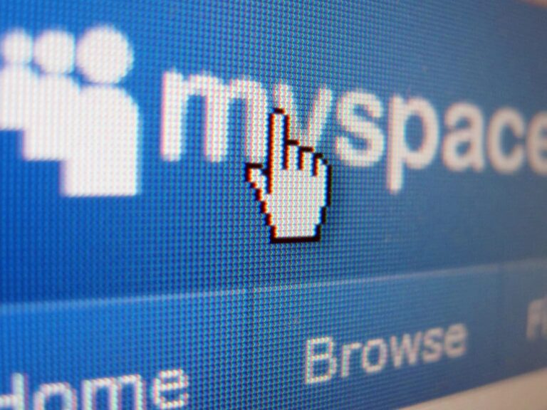 MySpace: el imperio social que se diluyó en su propio ruido